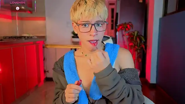 taichi bluy online show from 01/16/26, 05:00