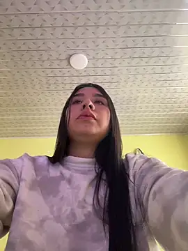 Snapshot of BELLAALEJA chatting on 03/16/26, 04:33 BELLAALEJA online show from 03/16/26, 04:33