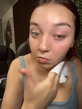 Karen18 boobs online show from 07/12/26, 02:35