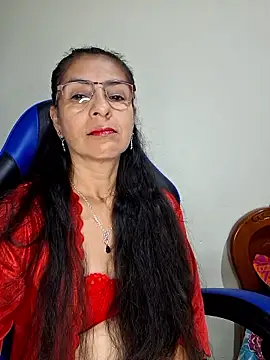 Snapshot of Natasha_50 chatting on 01/10/26, 03:52 Natasha 50 online show from 01/10/26, 03:52