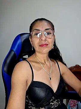 Snapshot of Natasha_50 chatting on 01/13/26, 03:01 Natasha 50 online show from 01/13/26, 03:01