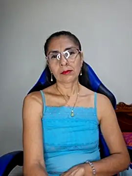 Natasha 50 online show from 01/17/26, 01:10