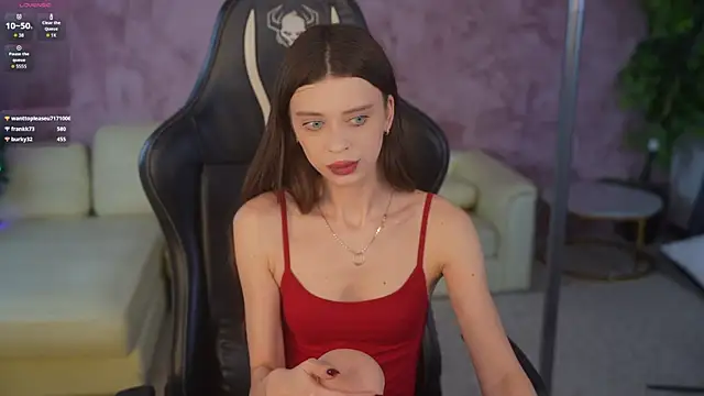 Regina Sweet054 online show from 01/11/26, 03:17