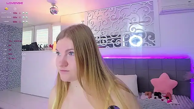 AshleyJoness online show from 11/20/25, 08:03