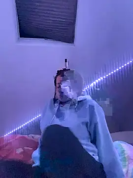 Snapshot of Tijara-im-Pyjama chatting on 09/12/25, 01:17 Tijara-im-Pyjama online show from 09/12/25, 01:17