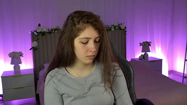 Mary Miiller online show from 10/26/25, 06:19