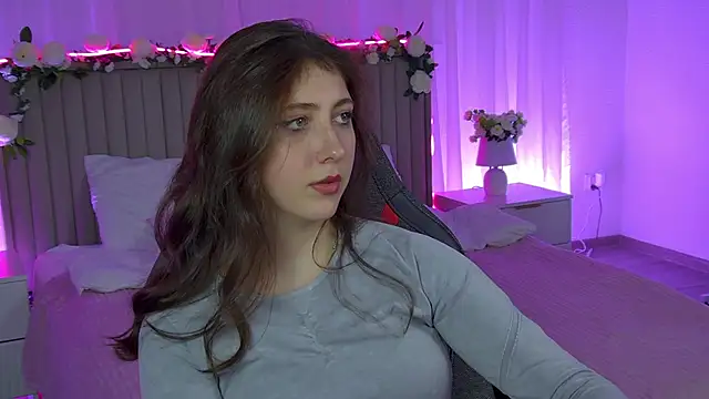 Mary Miiller online show from 12/19/25, 10:44