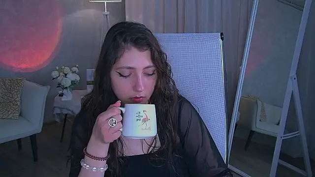 Mary Miiller online show from 03/23/26, 06:39