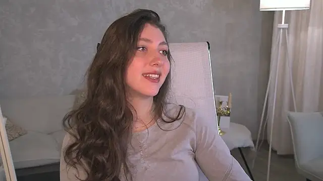 Snapshot of Mary_Miiller chatting on 06/22/26, 06:21 Mary Miiller online show from 06/22/26, 06:21