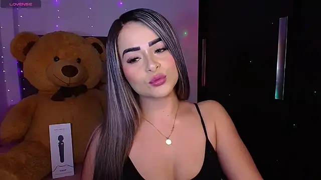 Alix Barke online show from 12/23/25, 01:36