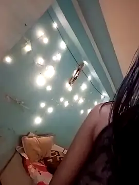 Snapshot of RENUKA_RAJPUT chatting on 04/23/26, 07:41 RENUKA RAJPUT online show from 04/23/26, 07:41