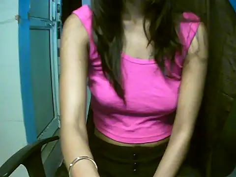 Snapshot of RENUKA_RAJPUT chatting on 06/28/26, 01:55 RENUKA RAJPUT online show from 06/28/26, 01:55