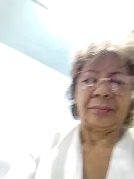 Snapshot of OliviaMorris1 chatting on 05/01/26, 11:59 OliviaMorris1 online show from 05/01/26, 11:59