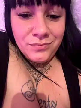 valen1891 online show from 11/02/25, 06:27