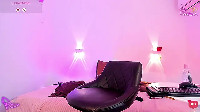 Sol Vanegas online show from 02/22/26, 12:45