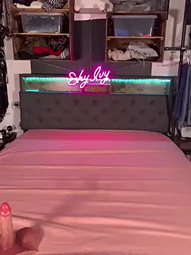 Shy Ivy online show from 09/24/25, 09:51