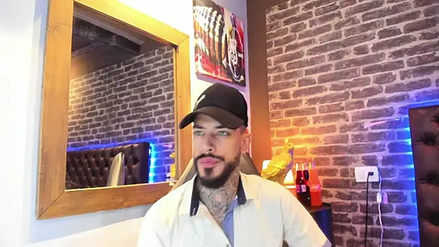 VinzenzRizzo online show from 09/24/25, 04:16