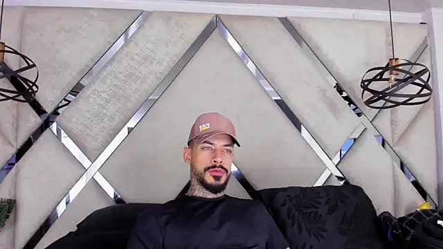 VinzenzRizzo online show from 11/09/25, 05:06