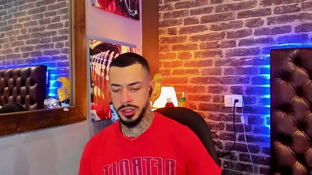 VinzenzRizzo online show from 02/11/26, 04:17