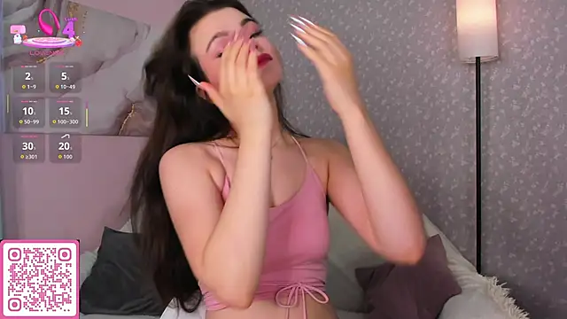 ShyEmma  online show from 10/04/25, 01:14