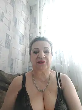 StarNicole online show from 06/18/26, 04:57