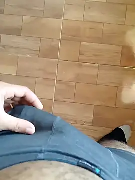 Snapshot of O_Mascarado_NK chatting on 09/10/25, 12:27 O Mascarado NK online show from 09/10/25, 12:27