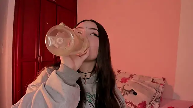 Pariss Gold online show from 09/27/25, 05:45