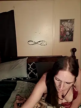 Shy Naughty Girl online show from 11/09/25, 06:23