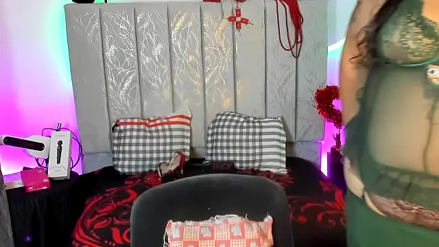 AndreaKinky online show from 03/19/26, 09:13