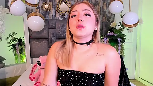 PatyLawrence online show from 02/03/26, 04:21