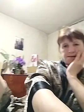 Snapshot of Flower2931 chatting on 03/07/26, 04:26 Flower2931 online show from 03/07/26, 04:26