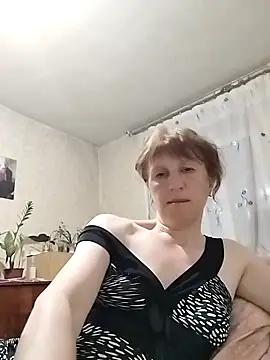 Snapshot of Flower2931 chatting on 04/02/26, 07:22 Flower2931 online show from 04/02/26, 07:22