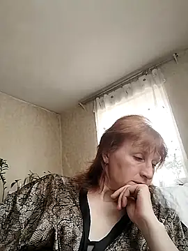 Snapshot of Flower2931 chatting on 04/30/26, 07:47 Flower2931 online show from 04/30/26, 07:47