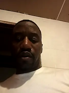 Thasdwn23 online show from 11/08/25, 06:07