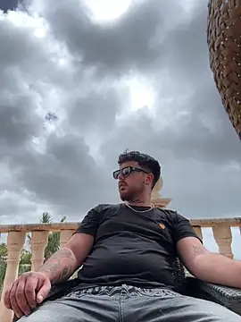 MrSavagexx online show from 04/18/26, 10:41