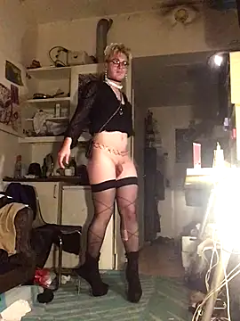 Sissy Cindy Whore online show from 10/02/25, 11:45