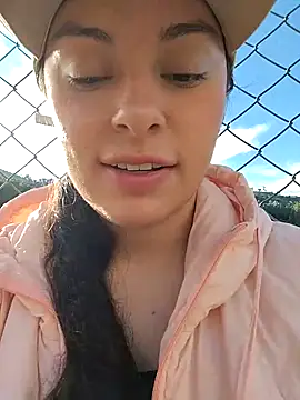 Snapshot of Camila_Ord chatting on 10/21/25, 09:37 Camila Ord online show from 10/21/25, 09:37