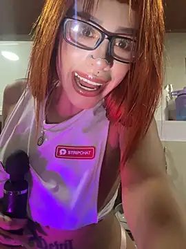 ScarlettRusso1 online show from 05/03/26, 11:11