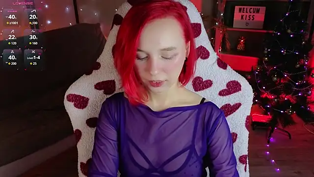 NaomiYoru online show from 12/20/25, 08:38