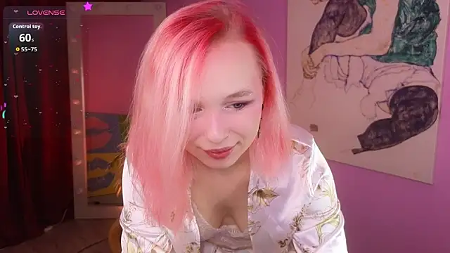 NaomiYoru online show from 05/09/26, 08:47