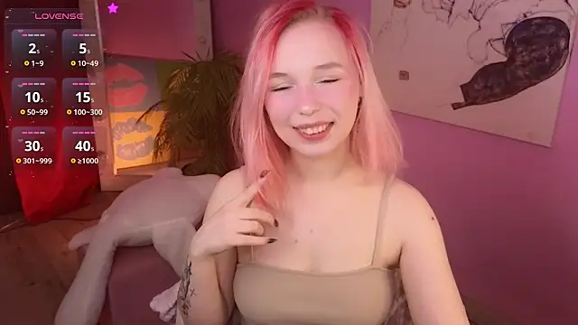 NaomiYoru online show from 05/13/26, 08:38