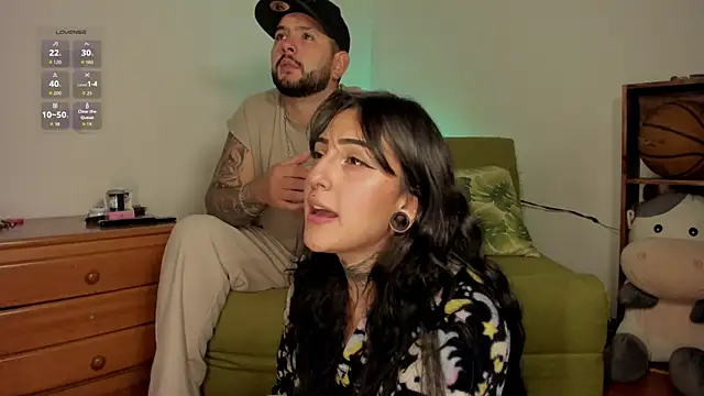 lola n apolo online show from 10/06/25, 10:29