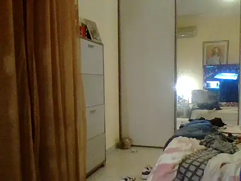 KalendaXL online show from 12/02/25, 08:59