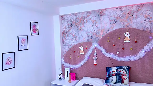 RavenGloomy online show from 11/28/25, 03:25