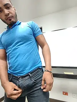 SanChacal5694 online show from 11/24/25, 10:53