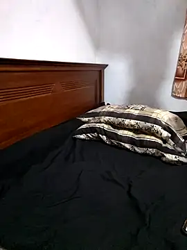 Sadu Live online show from 10/31/25, 10:49