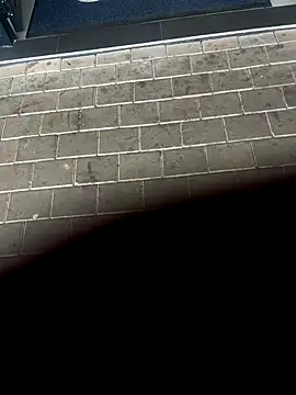 Snapshot of kamo012000 chatting on 11/18/25, 10:31 kamo012000 online show from 11/18/25, 10:31