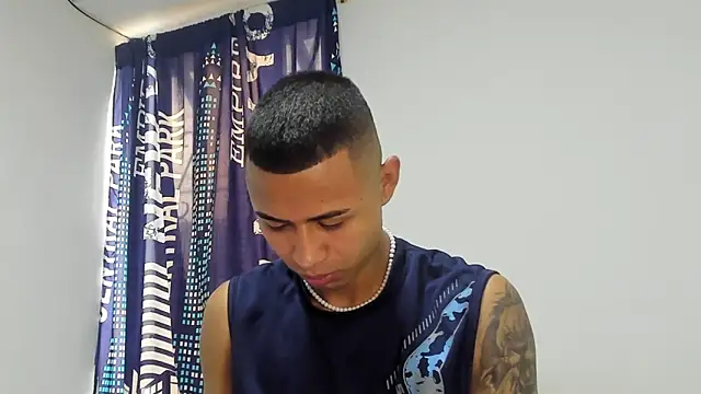  Logan Colton  online show from 10/02/25, 05:31