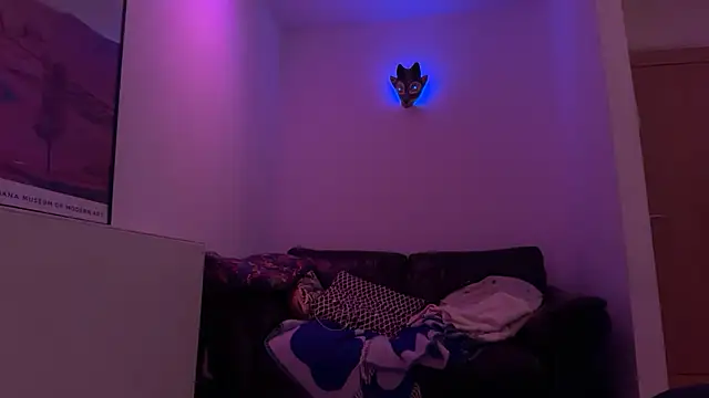 me a gd grl online show from 11/24/25, 05:45