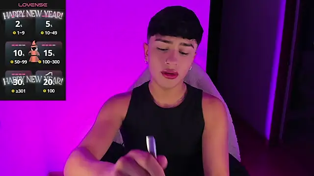 Matheewx m online show from 10/02/25, 02:18